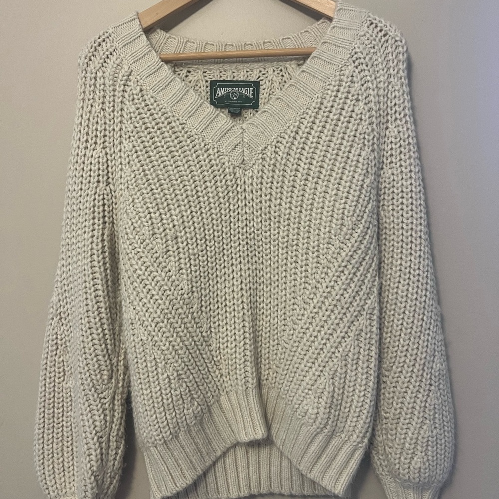 American Eagle Women's Cream Sweater